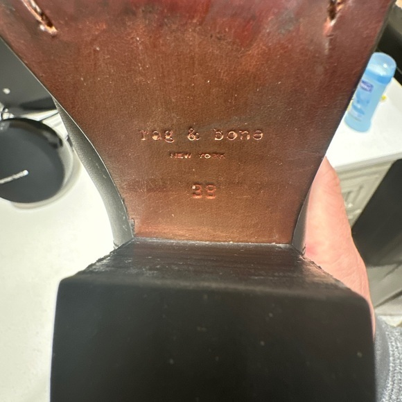 Rag‎ & Bone Harrow Ankle Boots Black Leather Size 38 Ankle Strap Booties - Picture 11 of 11